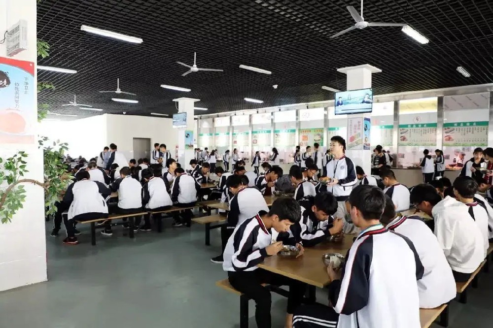 小學生"放心午餐"食品安全保障工程快檢室配置方案